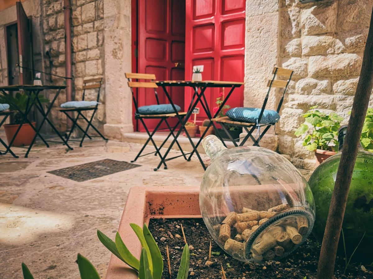 Redmood Guesthouse Barletta Dış mekan fotoğraf