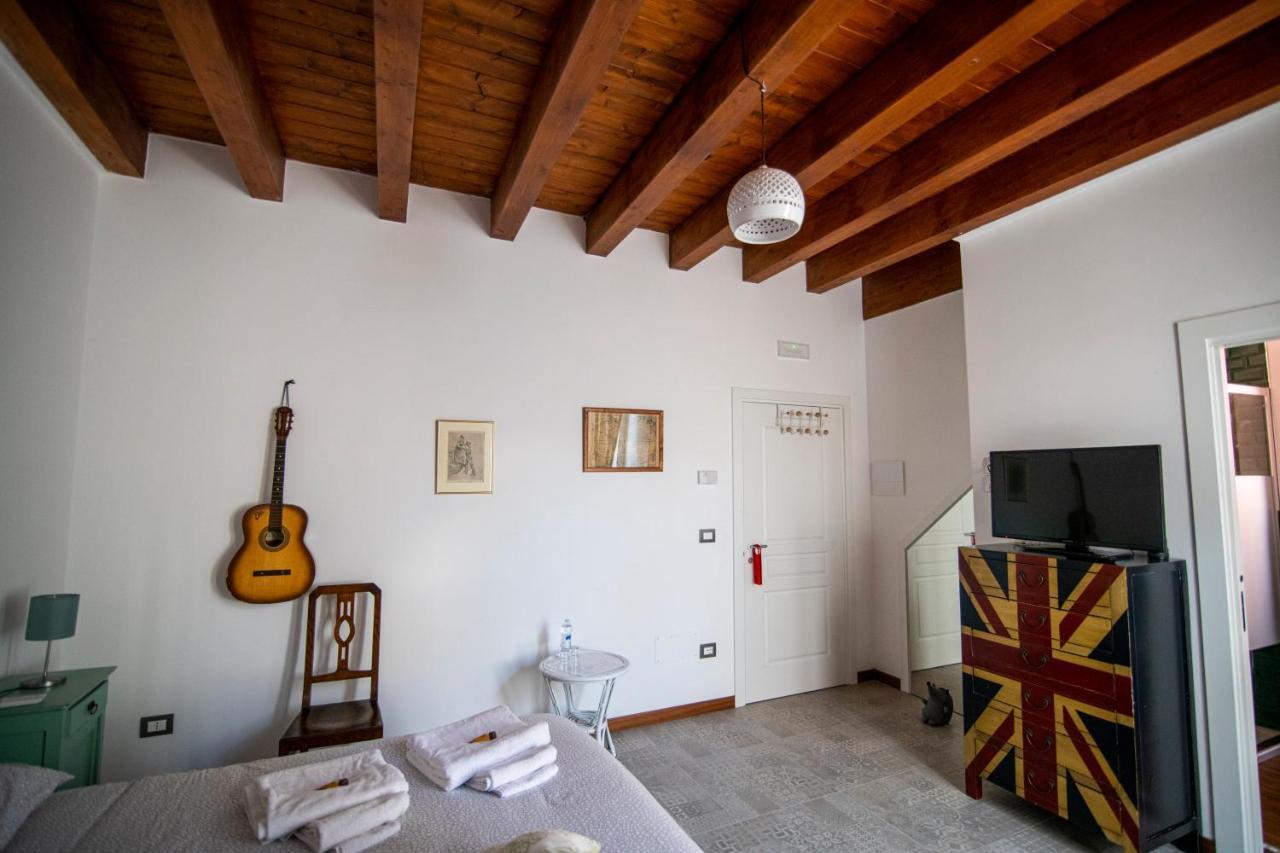 Redmood Guesthouse Barletta Dış mekan fotoğraf